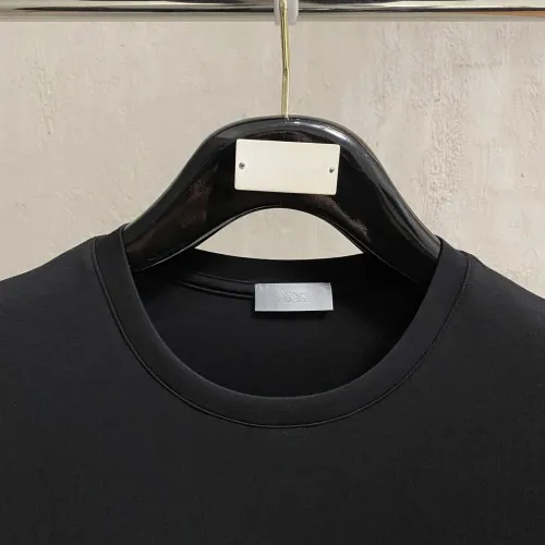 Replica Christian Dior T-Shirts Short Sleeved For Unisex #1480378 $56.00 USD for Wholesale