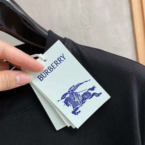 Replica Burberry T-Shirts Short Sleeved For Unisex #1480395 $68.00 USD for Wholesale