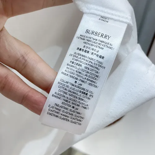 Replica Burberry T-Shirts Short Sleeved For Unisex #1480412 $52.00 USD for Wholesale