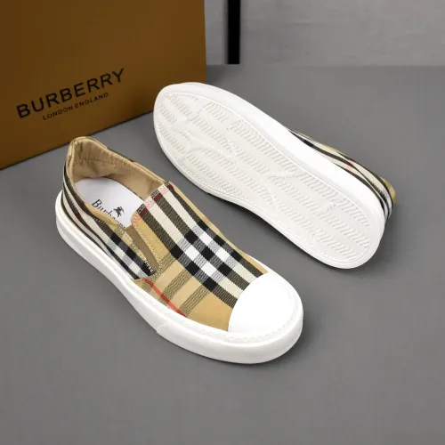 Replica Burberry Casual Shoes For Men #1481358 $80.00 USD for Wholesale