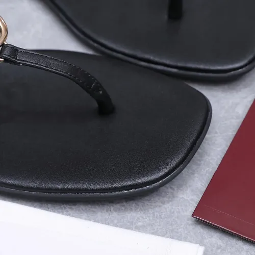 Replica Gucci Sandal For Women #1482182 $92.00 USD for Wholesale