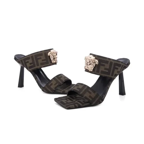 Replica Versace Sandal For Women #1482719 $82.00 USD for Wholesale