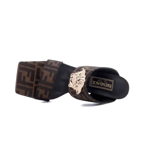 Replica Versace Sandal For Women #1482720 $82.00 USD for Wholesale