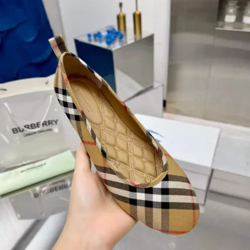 Replica Burberry Flat Shoes For Women #1482950 $85.00 USD for Wholesale