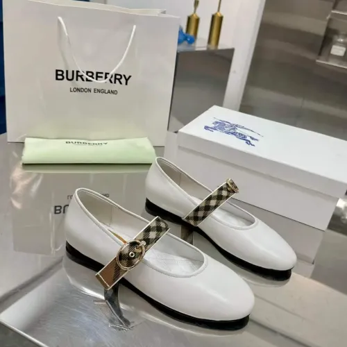 Replica Burberry Flat Shoes For Women #1482951 $85.00 USD for Wholesale
