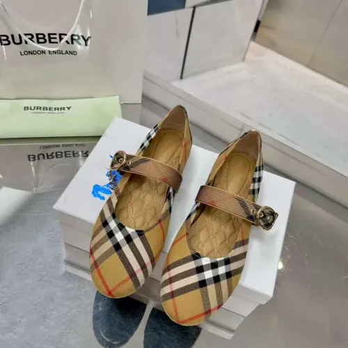 Replica Burberry Flat Shoes For Women #1482953 $85.00 USD for Wholesale
