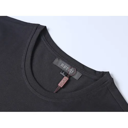 Replica Gucci T-Shirts Short Sleeved For Men #1483459 $29.00 USD for Wholesale